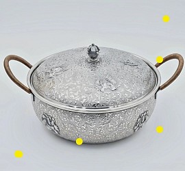 Exquisite pure precious metal serving bowl £15 000 Order number 808 (This item is placed in the secure hands of Jesus Christ strictly only, who would use it to help the father's light, otherwise this offering boomerans back to me Frances Joylyn Henry: signed: FrancesJHenry))