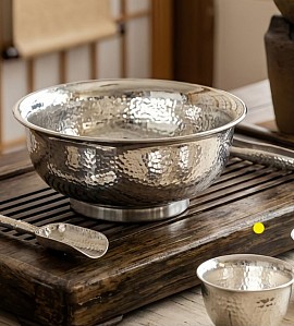 Sterling silver decorative, centre piece bowl £5008 order number 580l